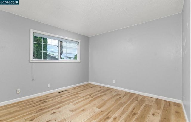 3367 Benton St, Concord, CA 94519