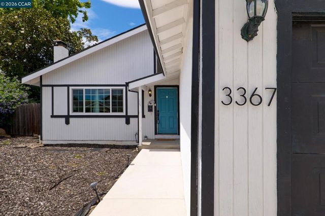 3367 Benton St, Concord, CA 94519
