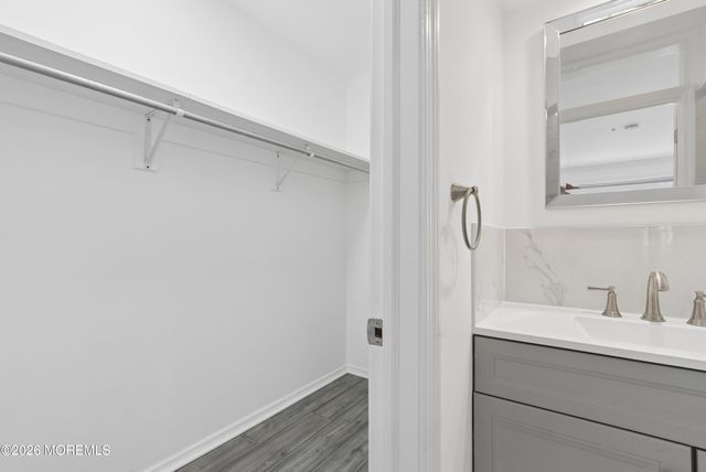 48 Wild Turkey Way B, Manalapan, NJ 07726