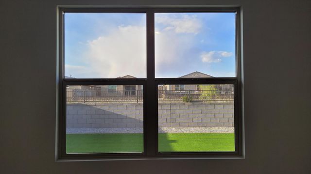 15998 W Smoketree Drive, Surprise, AZ 85387