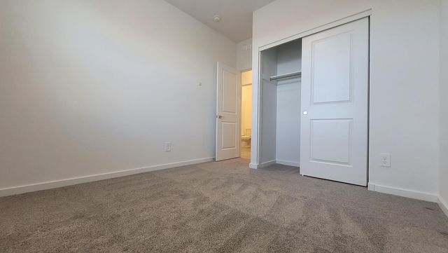 15998 W Smoketree Drive, Surprise, AZ 85387