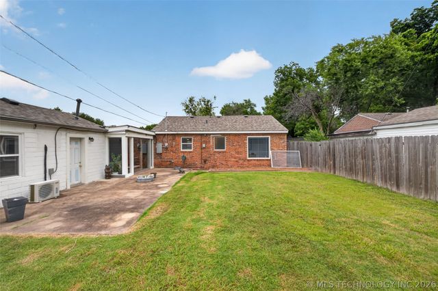 322 SE 5th Street, Pryor, OK 74361