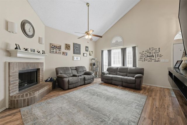 3805 Malibu Sun Drive, Fort Worth, TX 76137