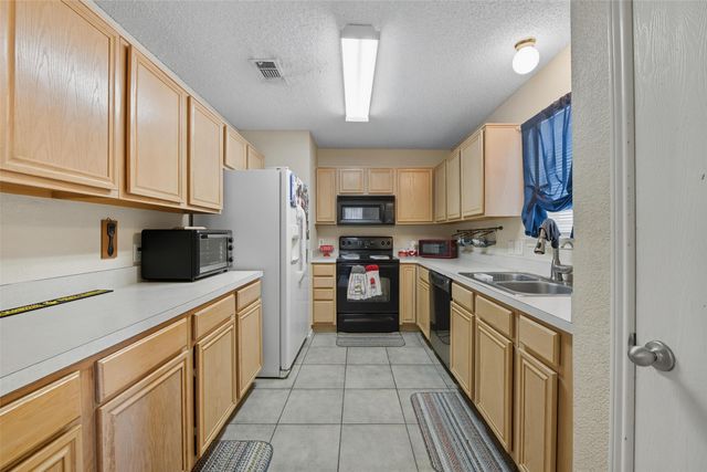 3805 Malibu Sun Drive, Fort Worth, TX 76137