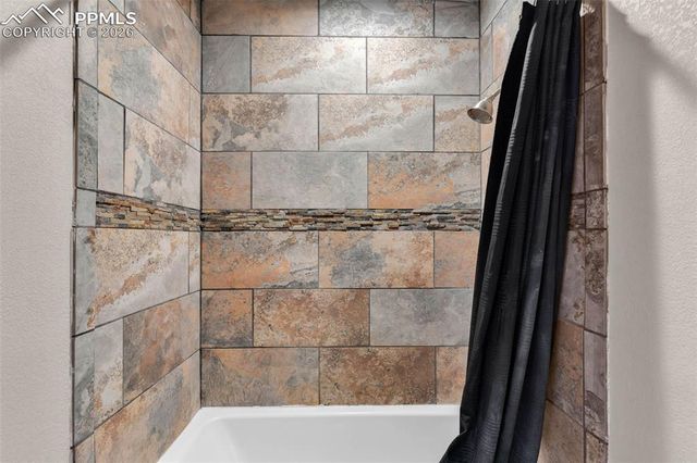 613 Barrett Avenue, Canon City, CO 81212