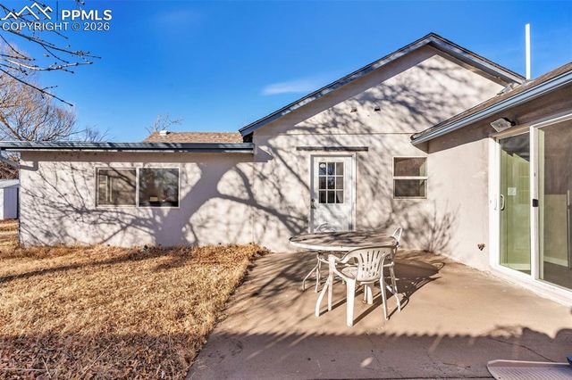 613 Barrett Avenue, Canon City, CO 81212