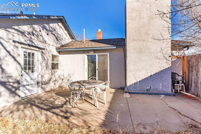 613 Barrett Avenue, Canon City, CO 81212