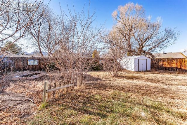 613 Barrett Avenue, Canon City, CO 81212