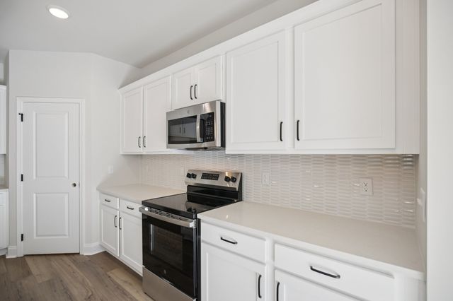 328 Stonehaus Circle, Antioch, TN 37013