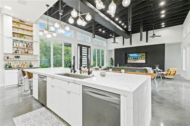 9619 Marchand Avenue, Daphne, AL 36526