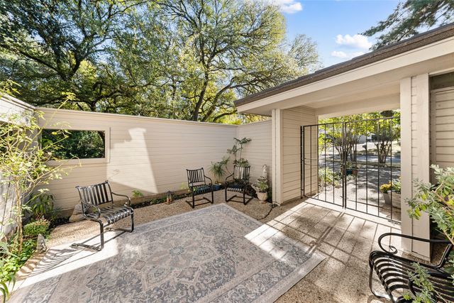 3825 N 30th Street, Waco, TX 76708