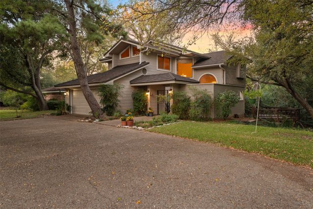 3825 N 30th Street, Waco, TX 76708