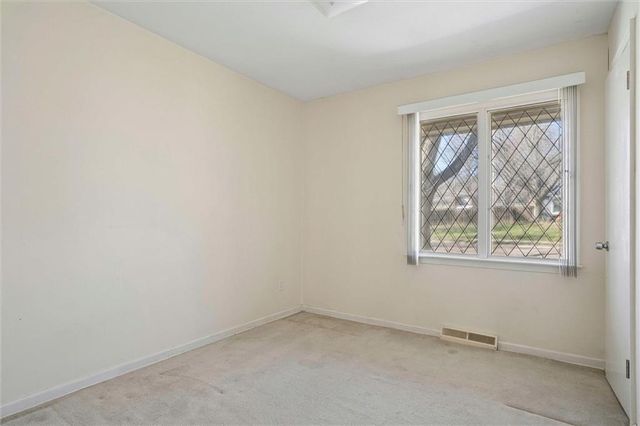 10301 W 89th Street, Overland Park, KS 66214