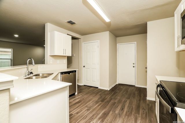 8903 Bonnie Butler, San Antonio, TX 78221