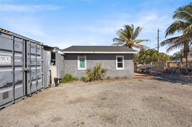 8800 NW 20th Ave, Miami, FL 33147