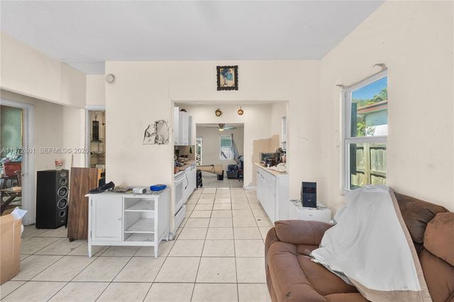 8800 NW 20th Ave, Miami, FL 33147