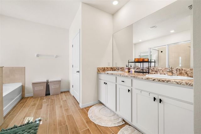 13632 NW 14TH PLACE, Newberry, FL 32669