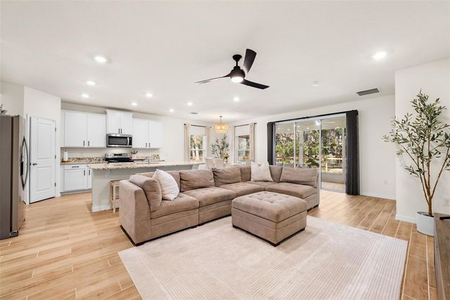 13632 NW 14TH PLACE, Newberry, FL 32669