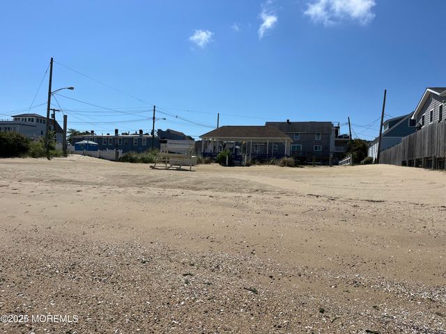 203 Shore Drive, Highlands, NJ 07732