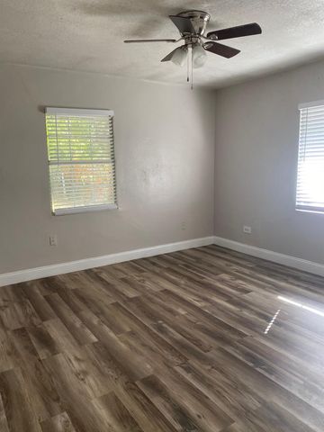 3845 Rosedale Street, Houston, TX 77004