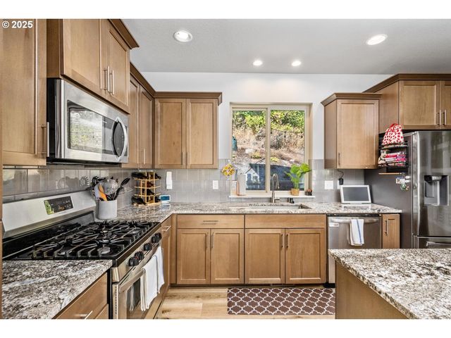 4613 Ne 12TH Ct, Vancouver, WA 98663