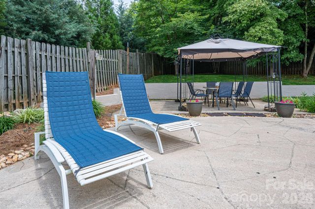 2410 Monticello Drive, Gastonia, NC 28056