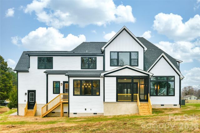 3874 Hickory Highway, Statesville, NC 28677