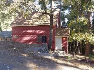 1021 Coulter Pine, Crestline, CA 92325