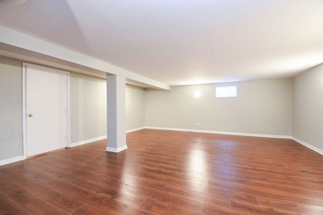 141 Wesley Avenue, Oak Park, IL 60302