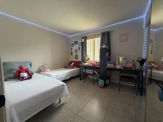 6112 Forest Hill Boulevard 109, West Palm Beach, FL 33415