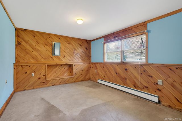 35 Cora Rose Lane, Huguenot, NY 12746