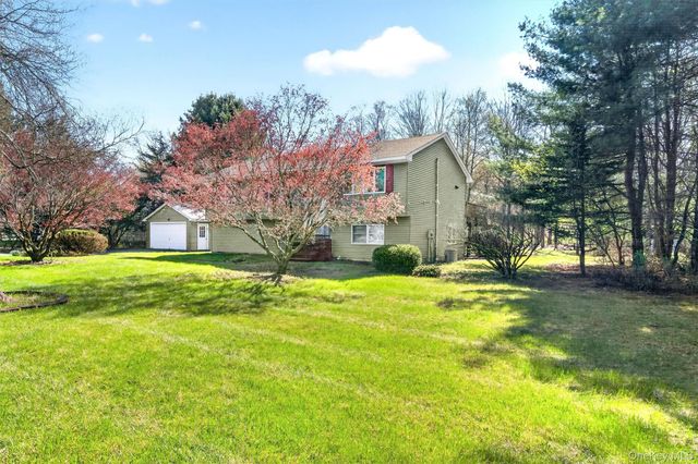 35 Cora Rose Lane, Huguenot, NY 12746