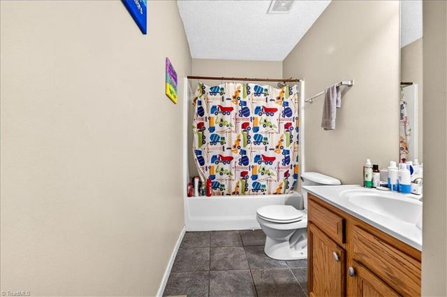 4313 Maybrook Drive, Greensboro, NC 27405