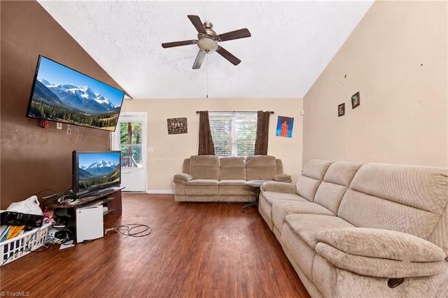 4313 Maybrook Drive, Greensboro, NC 27405
