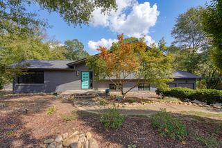 2205 Edgefield Road, Spartanburg, SC 29302