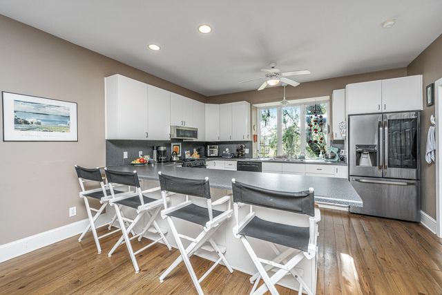 925 Edding Creek Drive, Edisto Island, SC 29438