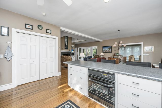 925 Edding Creek Drive, Edisto Island, SC 29438