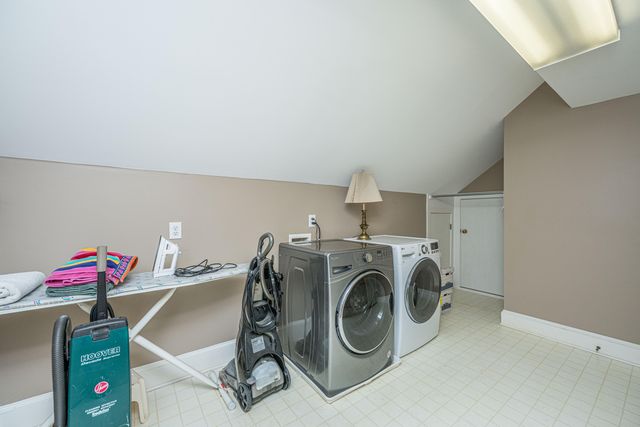925 Edding Creek Drive, Edisto Island, SC 29438