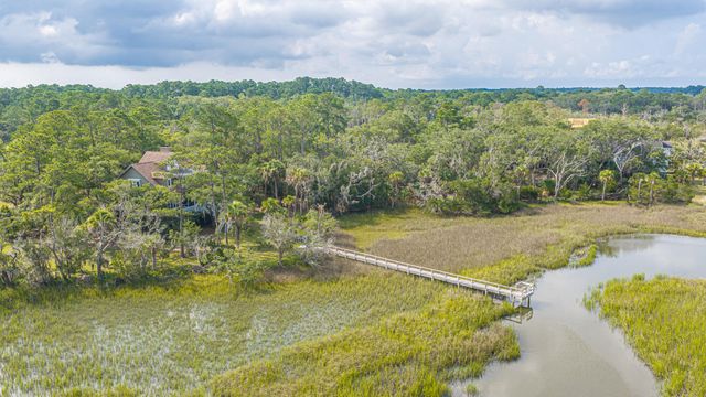 925 Edding Creek Drive, Edisto Island, SC 29438