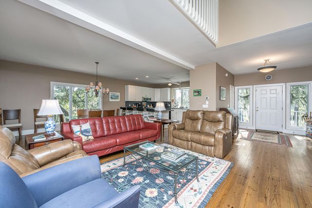 925 Edding Creek Drive, Edisto Island, SC 29438
