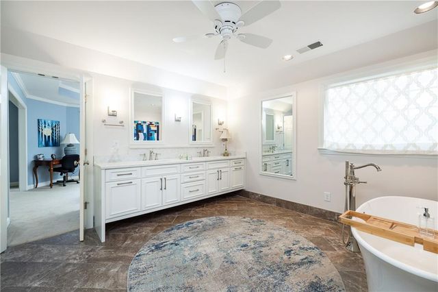 9275 Stonemist Trace, Roswell, GA 30076