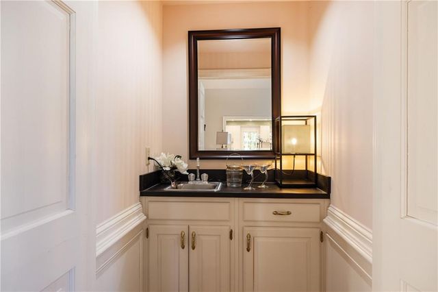 9275 Stonemist Trace, Roswell, GA 30076