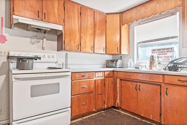 4849 GRAND AVENUE, De Leon Springs, FL 32130