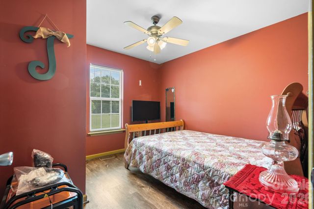 649 Springs East Road, Lincolnton, NC 28092