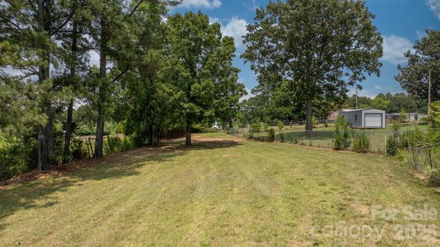 649 Springs East Road, Lincolnton, NC 28092