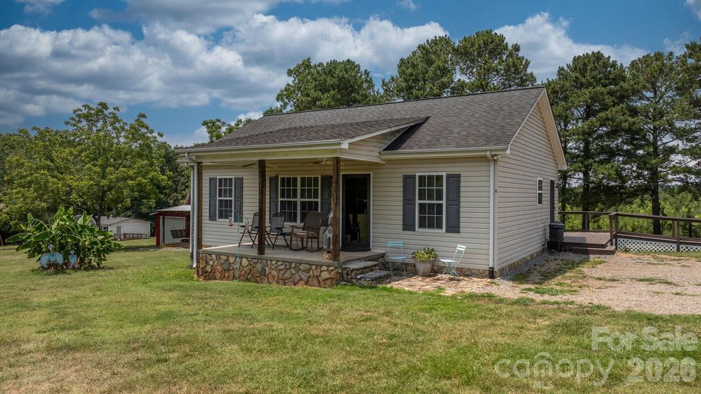 649 Springs East Road, Lincolnton, NC 28092