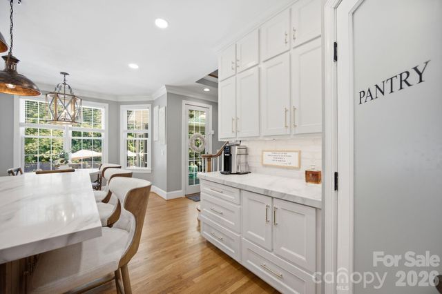 6263 Chamar Circle, Kannapolis, NC 28081