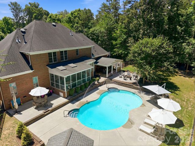 6263 Chamar Circle, Kannapolis, NC 28081