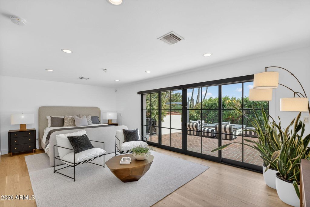 Image 31 of property listing at 5525 E LINCOLN Drive 104, Paradise Valley, AZ 85253
