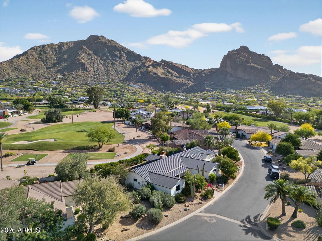 Image 45 of property listing at 5525 E LINCOLN Drive 104, Paradise Valley, AZ 85253